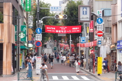 東京散歩Ⅲ：ぴいぴいどんどん神楽坂