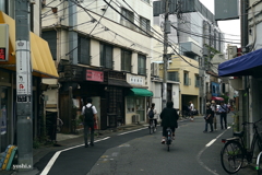 写真エッセイ：谷根千ウォーク16：へび道