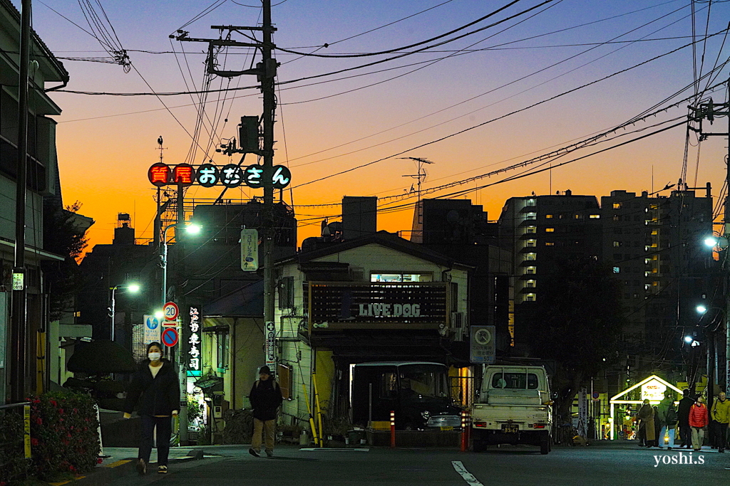 写真エッセイ：東京散歩26：谷中16（終）：夕焼け