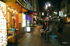 写真エッセイ：浅草４：待つ人