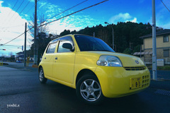 写真エッセイ：Yellow car