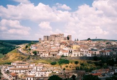 イタリア旅日記：中世の城郭都市メルフィ