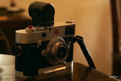 写真エッセイ：谷根千ウォーク18：His Leica