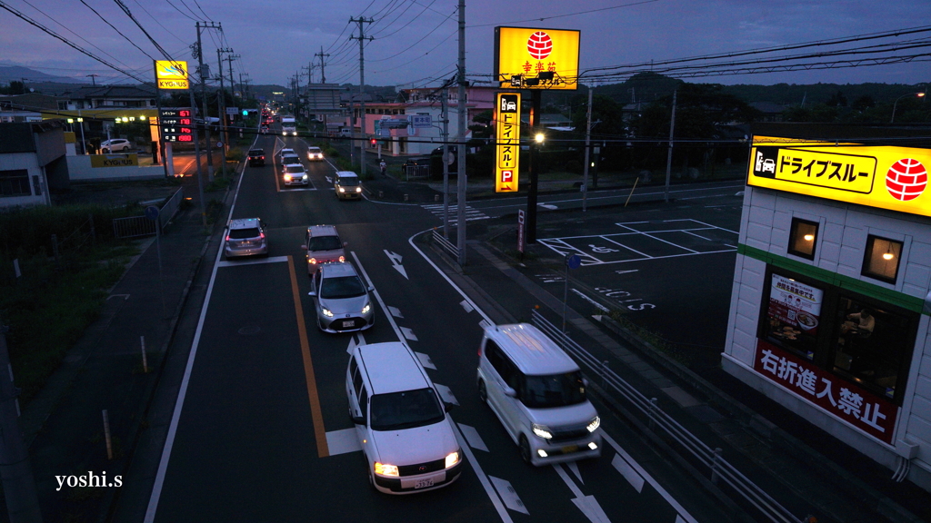 写真歌：歩道橋から：NTW375