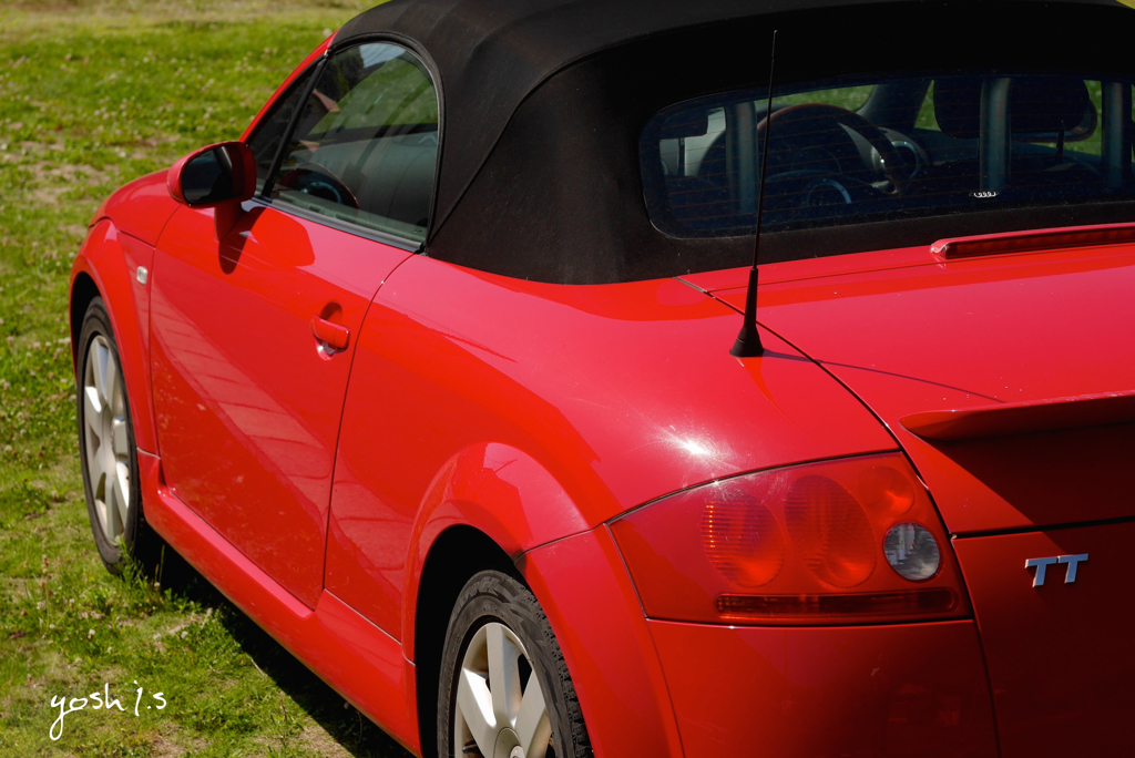 写真エッセイ：Audi TT Roadstar