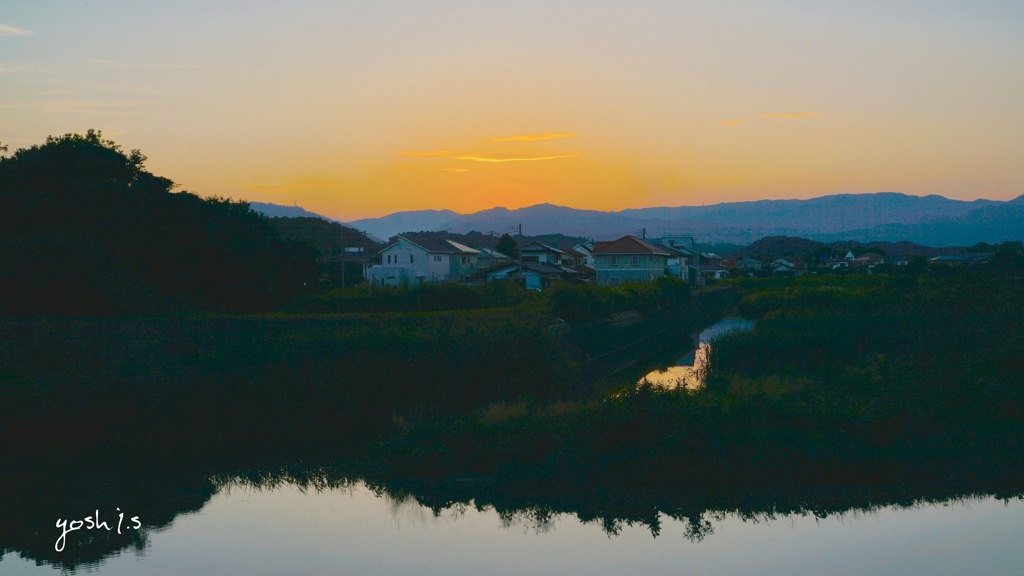 写真句：夏日暮れ