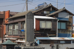 Nostalgic Town Walk32：昭和の家と大正の頌徳碑