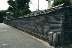 写真エッセイ：谷根千ウォーク７：築地塀