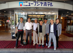 写真エッセイ：熱海散歩９：懐かしき顔・顔・顔