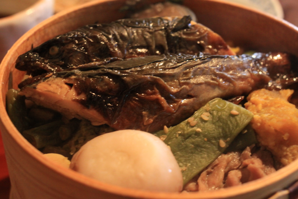 【イワナわっぱ飯】