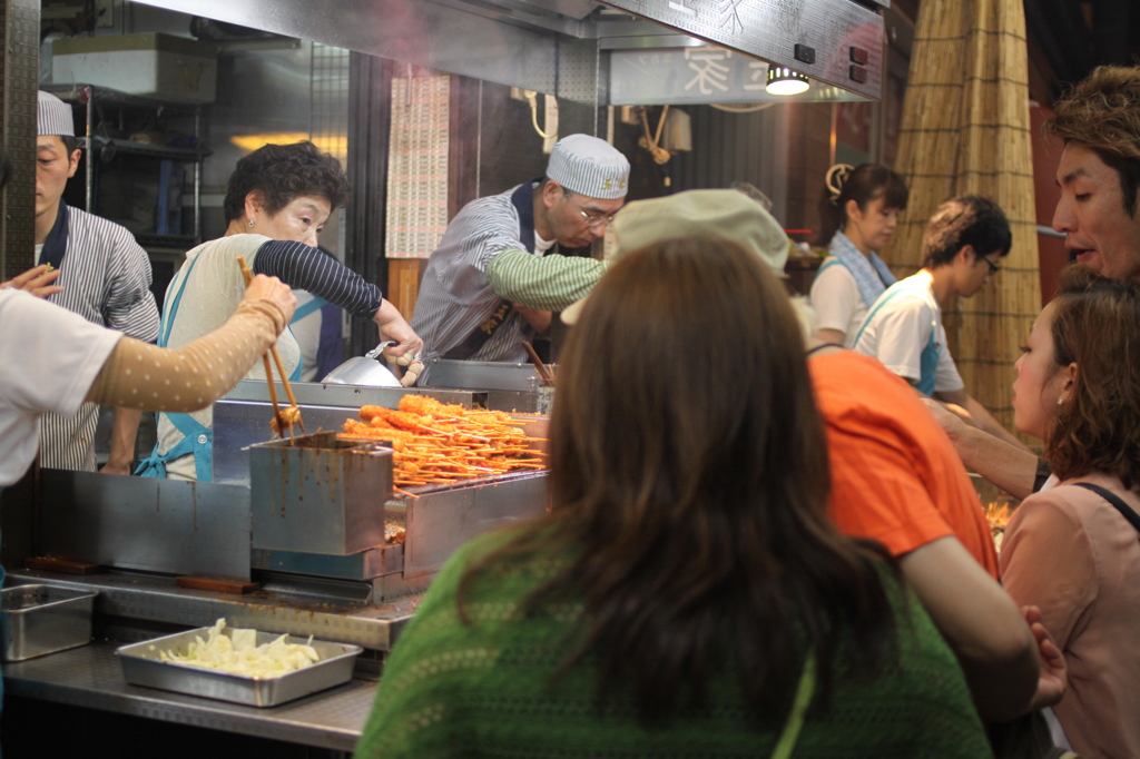 【参道の活気】