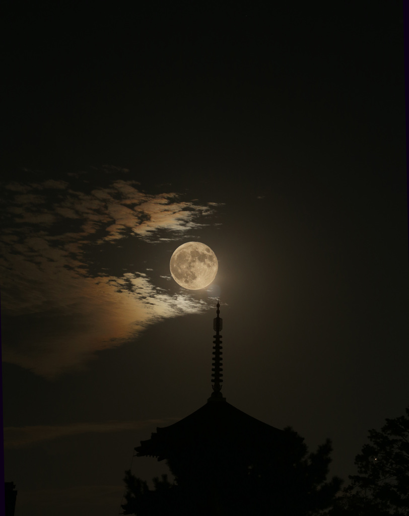 スーパームーンby法起寺-2