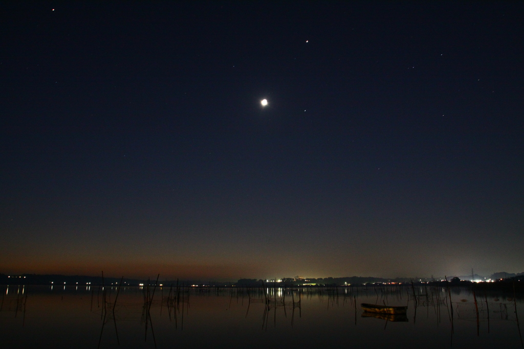 印旛沼 夜明け前