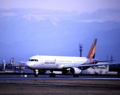 松山空港。。