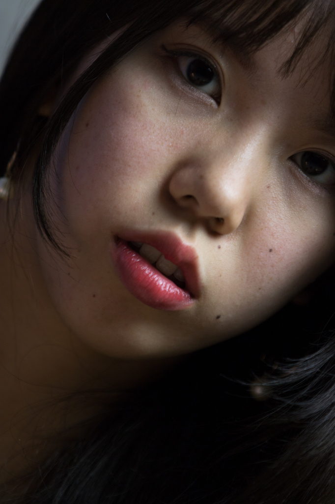山本有紗ソファー (22)