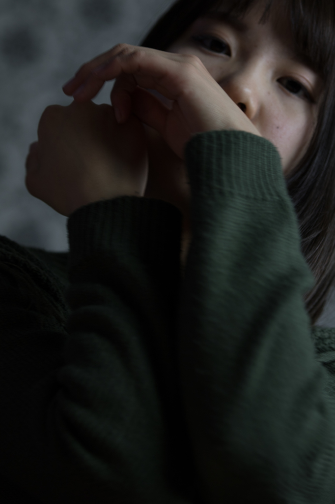 山本有紗ソファー (20)