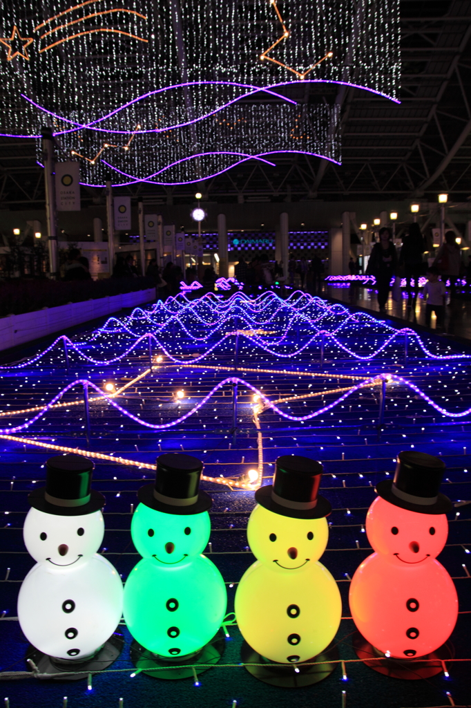 大阪駅　イルミネーション
