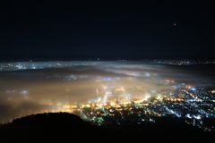 雲海夜景にはほど遠い