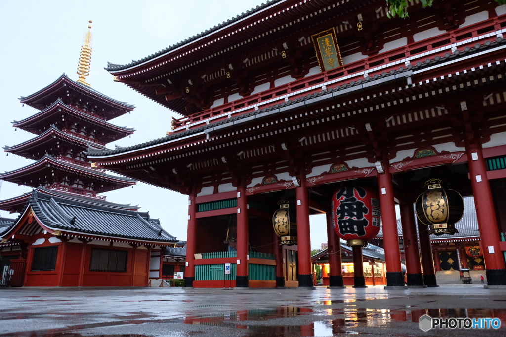 雨始まりの十連休