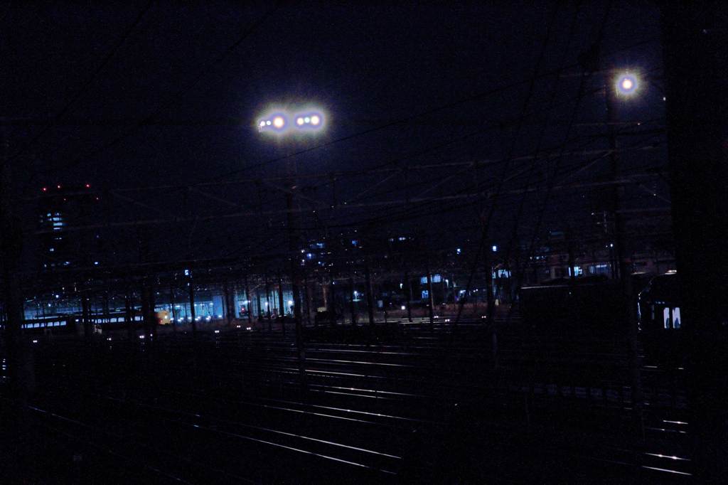 夜の操車場
