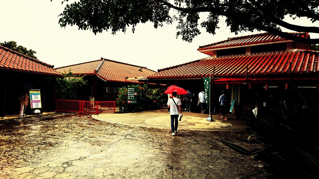 お守りの雨
