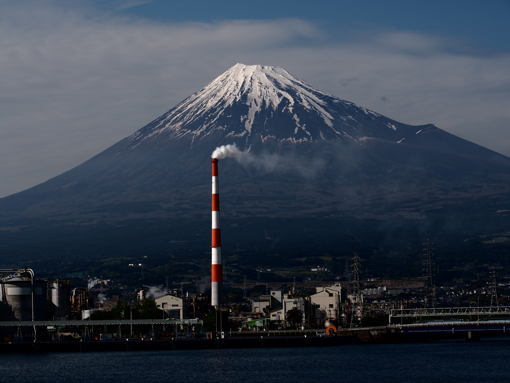 山は富士