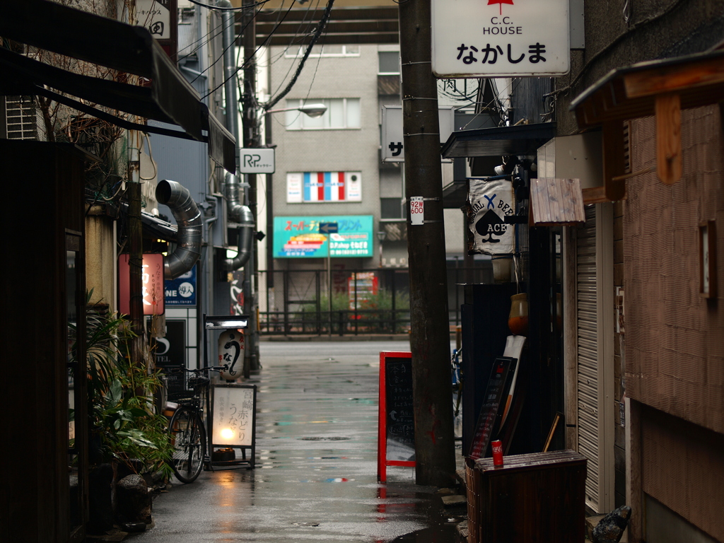 左折が上り道