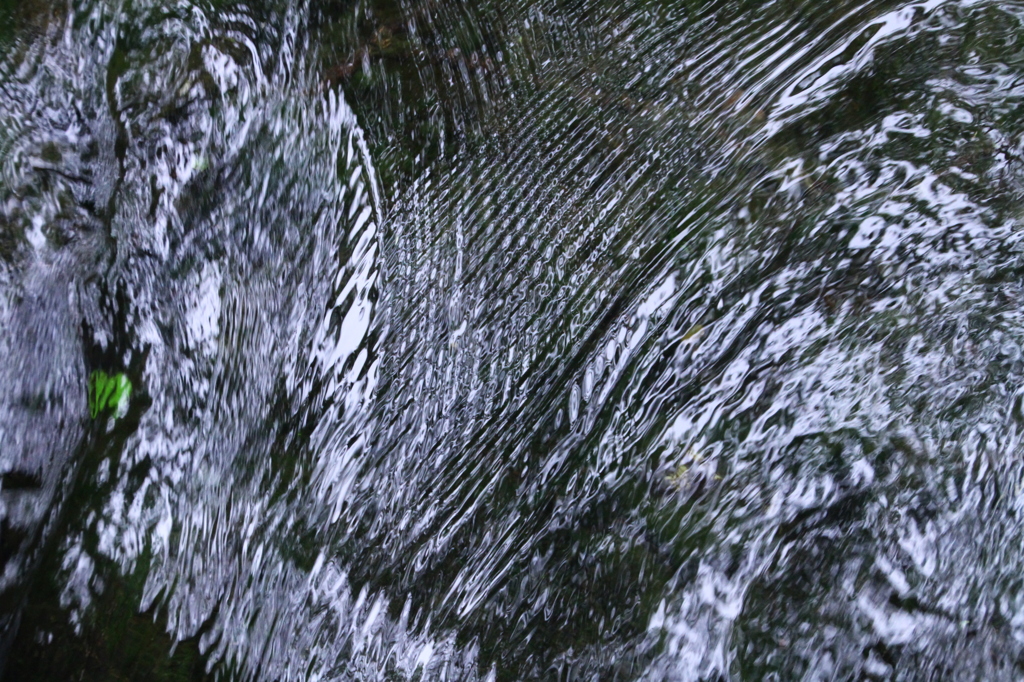 水はアーティスト　その2