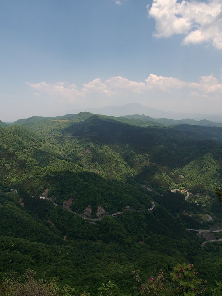 荒船山 艫岩（ともいわ）より