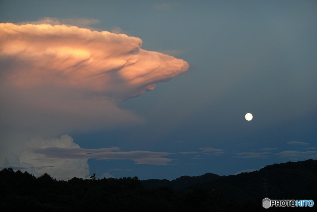 夏の夕暮れ