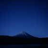 富士と星空