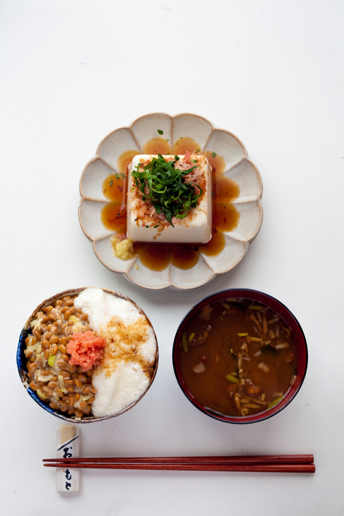 長芋のとろろ納豆ごはんと冷奴