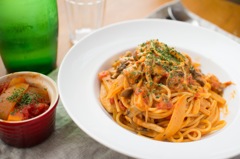 トマトクリームパスタ 木こり風（きのこたっぷりパスタ）
