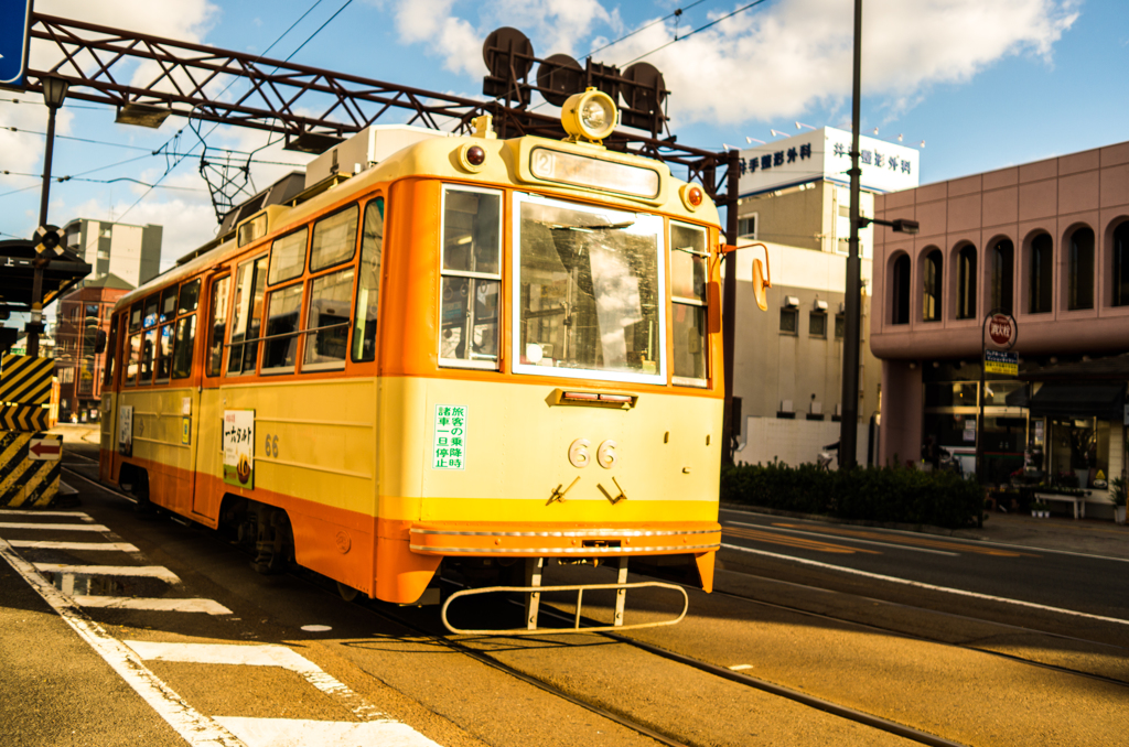 松山市は坊ちゃん列車にようこそ