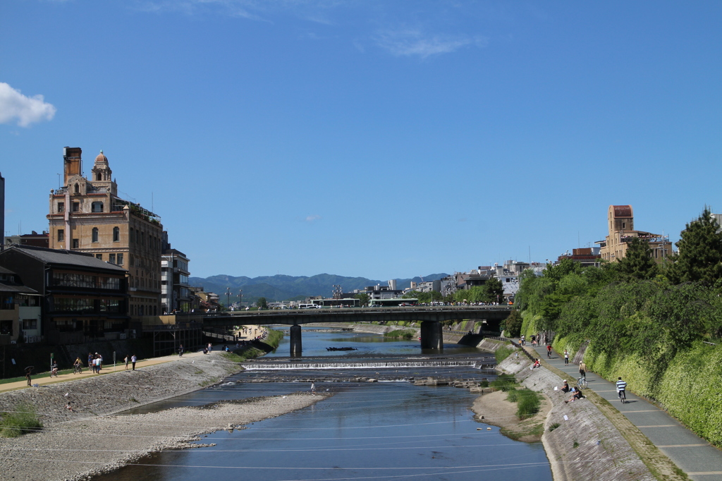 初夏の鴨川