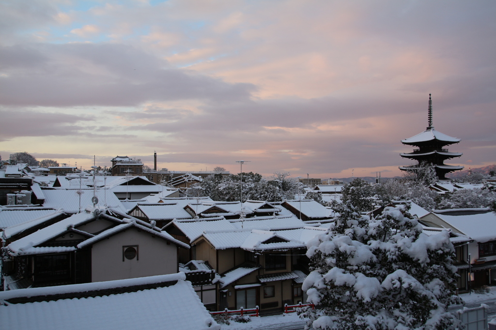 雪の京・早朝