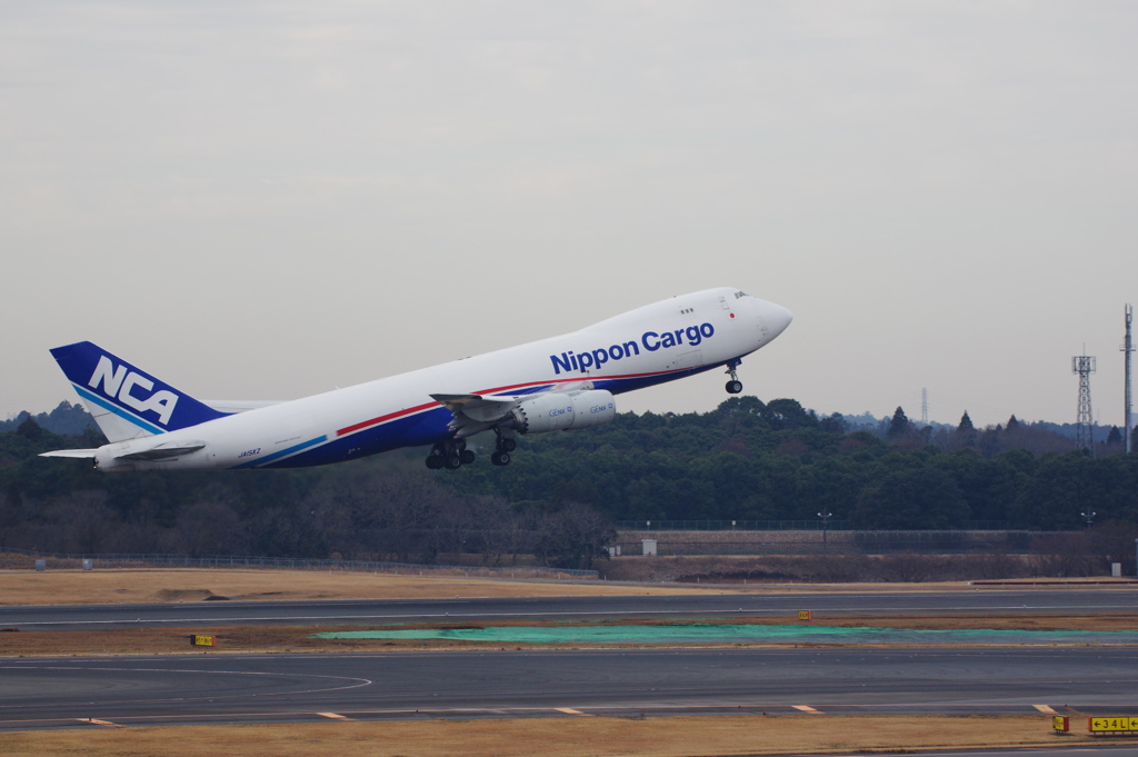 NCA(JA15KZ)747-8@成田