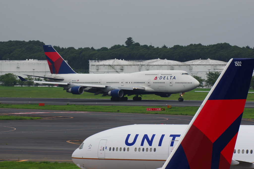 DELTA(N662US)747-45A@成田2