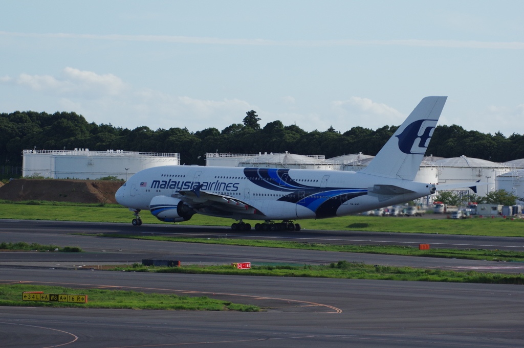 ﾏﾚｰｼｱ航空(9M-MNC)A380@成田_2