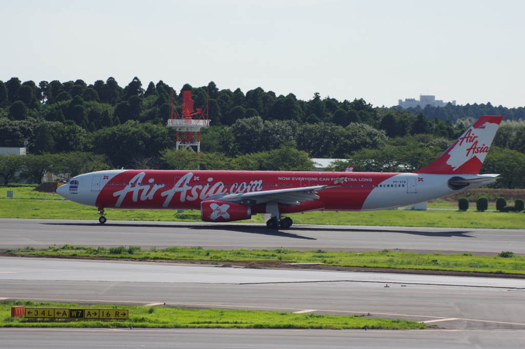 ﾀｲ･ｴｱｱｼﾞｱ･ｴｯｸｽ(HS-XTB)A330-343E@成田