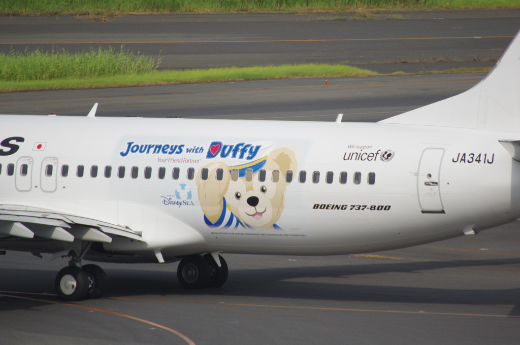 JALﾊｯﾋﾟｼﾞｬｰﾆｰｴｸｽﾌﾟﾚｽ(JA341J)737-800@羽田1