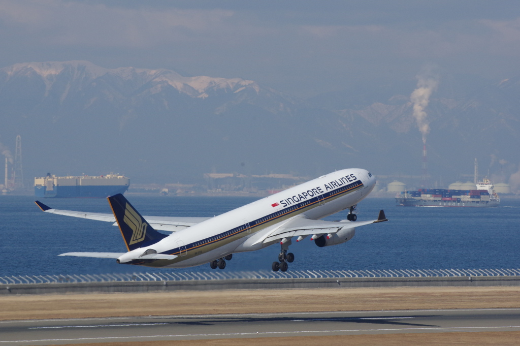 ｼﾝｶﾞﾎﾟｰﾙ航空(9V-STA)A330-343X@ｾﾝﾄﾚｱ