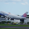 ﾁｬｲﾅｴｱﾗｲﾝ(B-18721)747-409F/SCD@成田