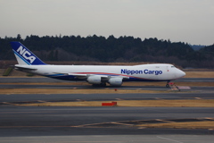 NCA(JA16KZ)747-8@成田