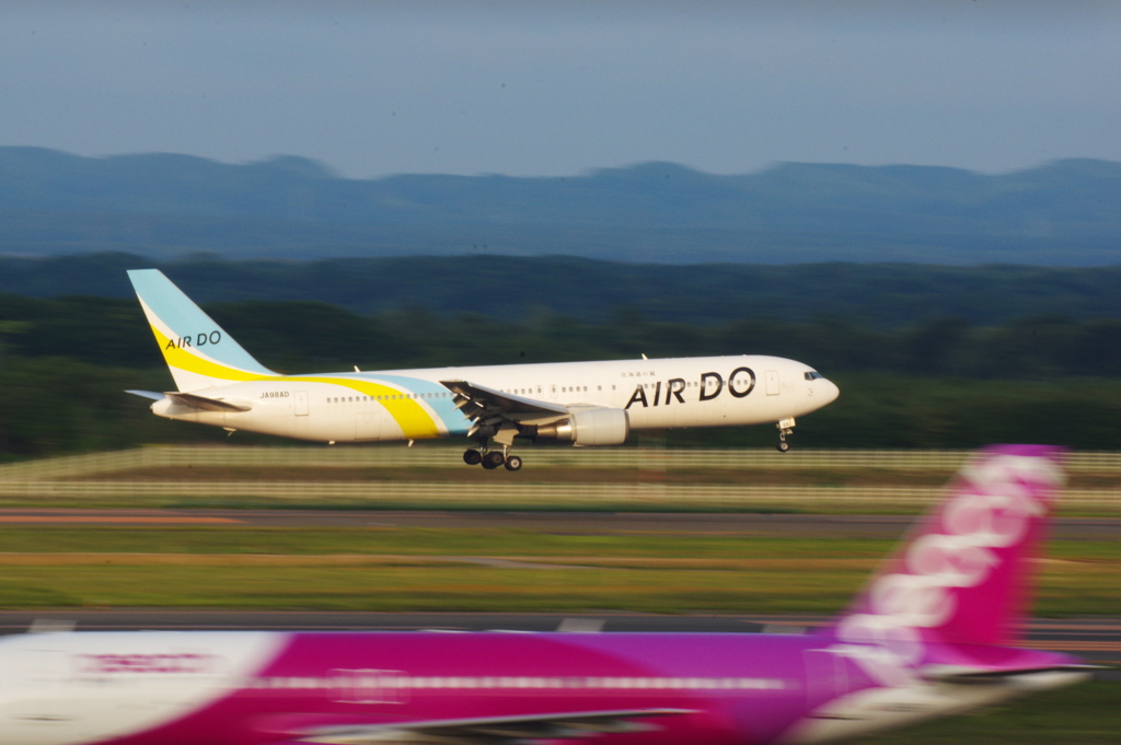 AIRDO(JA98AD)767-33AER@新千歳_2