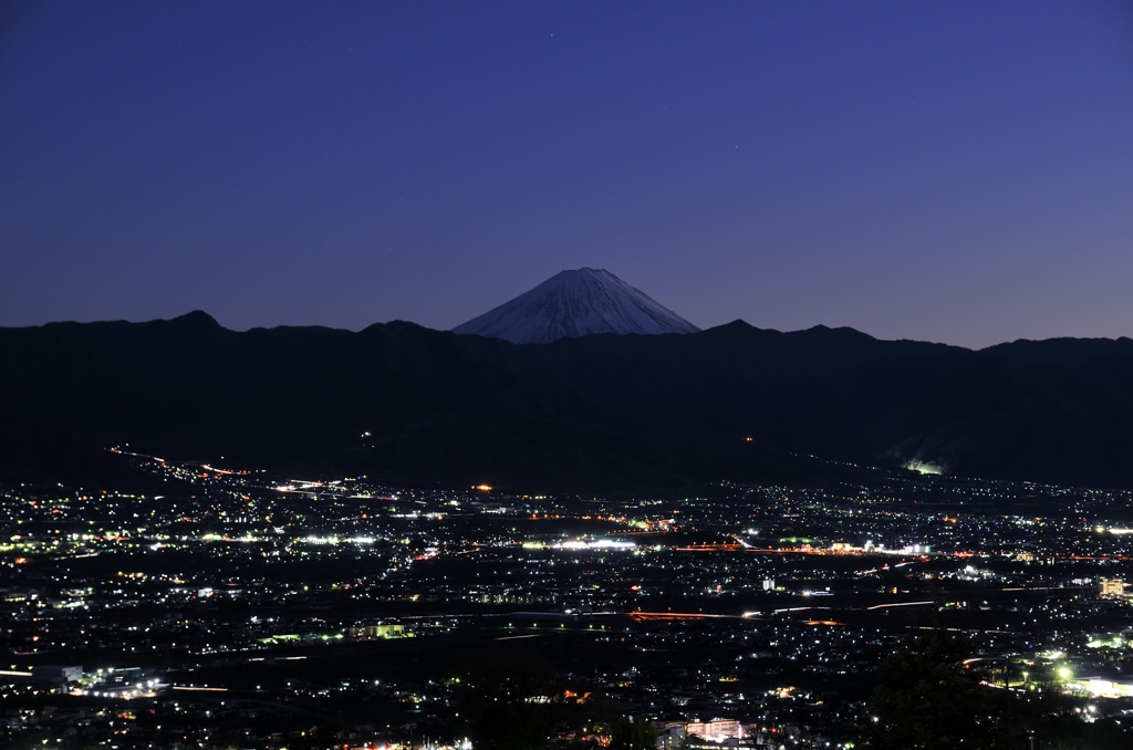 甲府盆地からの富士