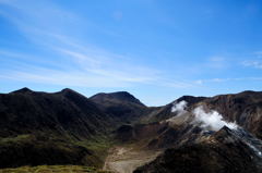 快晴の九重連山