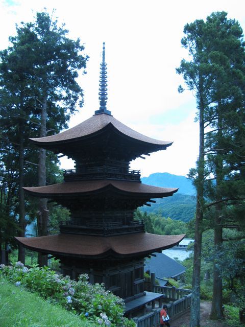 three-storied pagoda in Aoki