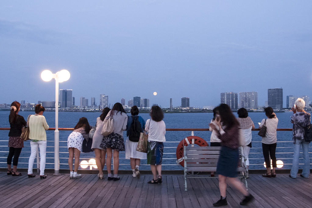 シンフォニーからのスーパームーン
