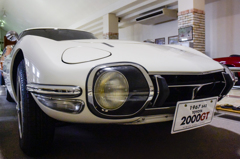 TOYOTA 2000GT